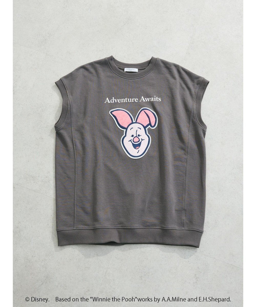【グリーンパークス/Green Parks】のWinnie the Pooh/ノースリーブベスト インテリア・キッズ・メンズ・レディースファッション・服の通販 founy(ファニー) 　ファッション　Fashion　レディースファッション　Fashion for Women　アウター　Coat / Outerwear Collection　トップス・カットソー　Cut & Sew Tops　キャミソール&ノースリーブ　Camisoles & Sleeveless Tops　シャツ・ブラウス・オフィスカジュアル　Elegant Blouses & Button-Ups　ロングTシャツ・Tシャツ　Longline T-Shirts & Tees　ベスト&ジレ / 重ね着スタイル　Vests & Gilets　カットソー・ベーシックTシャツ　Cut-and-Sewn Tops / Stretch Tees & Basics　カットソー　Cut and Sewn Top　キャラクター　Character, Licensed Characters　ノースリーブ　Sleeveless, No-Sleeve　フロント　Front, Front Design　ベスト　Vest, Waistcoat　ポケット　Pocket, Pocket Detail　夏　Summer　春　Spring　S/S・春夏　SS, Spring/Summer, Warm Season　Charcoal Gray|ID: prp329100004646803 ipo3291000000033684341