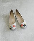 【ムーク/muuc】の小花柄刺繍のバレエシューズ ベージュ|ID: prp329100004647804 ipo3291000000034273922