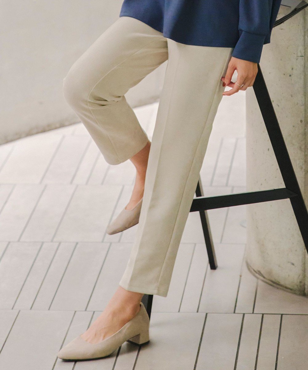 【ティアクラッセ/Tiaclasse】の【洗える】スエードポンチテーパードパンツ 人気、トレンドファッション・服の通販 founy(ファニー) 　ファッション　Fashion　レディースファッション　Fashion for Women　パンツ　Pants & Trousers　エレガント 上品　Elegant　春　Spring　洗える　Machine Washable　秋　Autumn　カットソー　Cut and Sewn Top　シューズ　Shoes, Footwear　センター　Center, Center Line　チュニック　Tunic, Long Top　テーパード　Tapered, Tapered Pants　ポケット　Pocket, Pocket Detail　リラックス　Relax, Relaxed Fit　冬　Winter / This Winter　A/W・秋冬　Autumn/Winter　再入荷　Restock / Back in Stock　おすすめ　Recommended / Our Picks　新作・新入荷　New Arrivals / New In　ビジネス 仕事 通勤　Business / Work / Commuting　 other-1|ID: prp329100004647822 ipo3291000000033553125