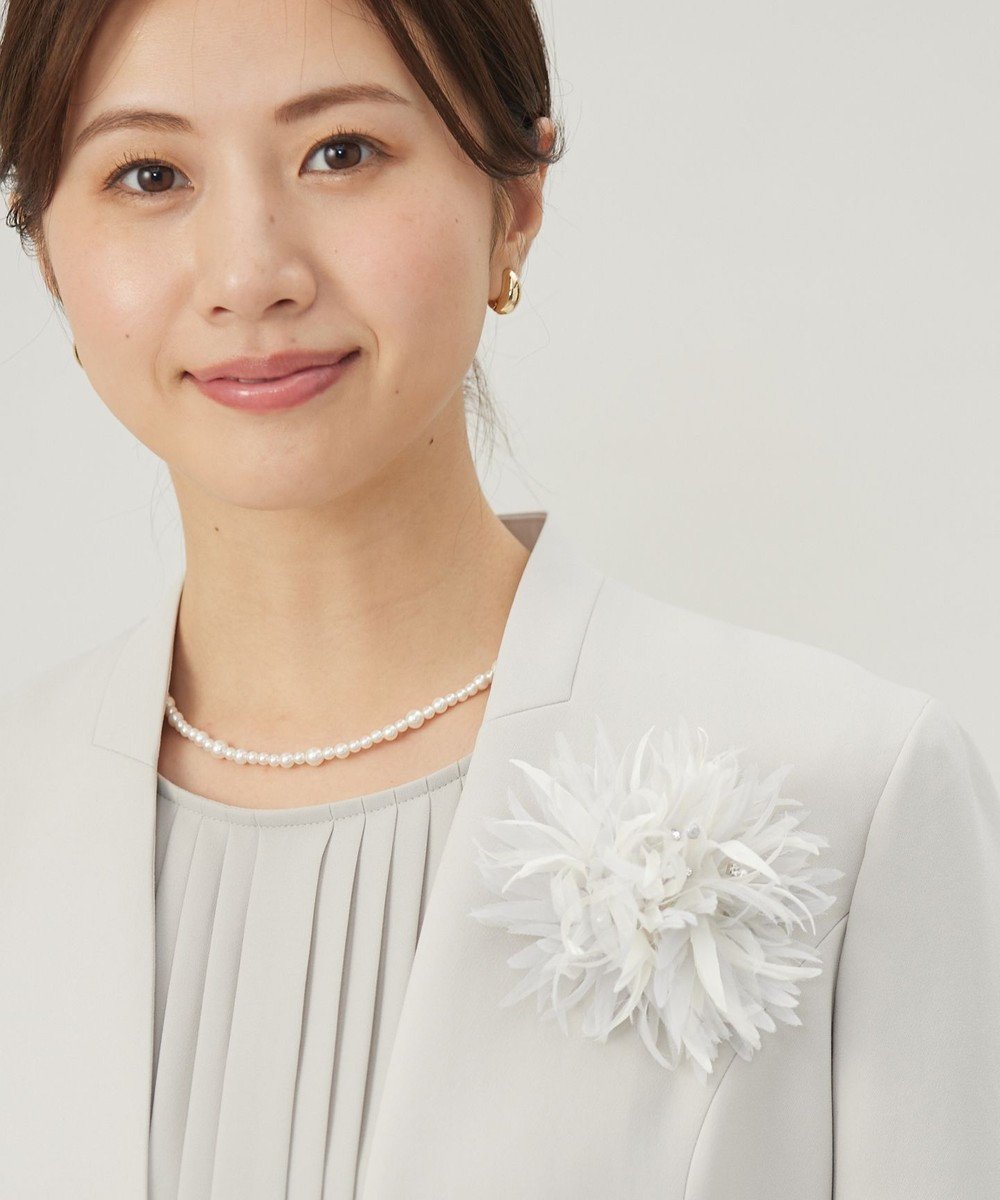 【ジェイ プレス/J.PRESS】のフェザーリッチ コサージュ 人気、トレンドファッション・服の通販 founy(ファニー) ファッション Fashion レディースファッション Fashion for Women アクセサリー Fashion Accessories オーガンジー Organza Fabric ジャケット Jacket, Outerwear セレモニー Ceremony フェザー Feather, Feather Detail フェミニン Feminine, Girly フォルム Silhouette, Form ブローチ Brooch, Pin Brooch other-1|ID: prp329100004647852 ipo3291000000034292756