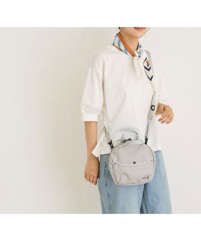 【ルートート/ROOTOTE】の8583【スヌーピー】IP.ベビールー.シェル.ピーナッツ-9G インテリア・キッズ・メンズ・レディースファッション・服の通販 founy(ファニー) https://founy.com/ ファッション Fashion レディースファッション Fashion for Women カメラ Camera Accessories コンパクト Compact, Small Size ショルダー Shoulder, Shoulder Strap ドット Polka Dot, Dot Pattern ハンド Hand, Handmade ベビー Baby, Babywear ポケット Pocket, Pocket Detail ポーチ Pouch, Small Case メッシュ Mesh, Net Fabric ワンポイント One Point, Statement Accent 新作・新入荷 New Arrivals / New In |ID: prp329100004647871 ipo3291000000034286727