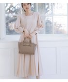【ティアクラッセ/Tiaclasse】の【洗える】シンメトリープリーツワンピース ライトベージュ|ID: prp329100004649259 ipo3291000000033578471