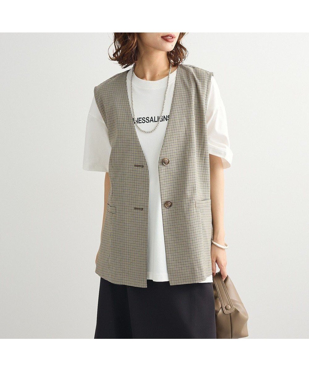 【グリーンパークス/Green Parks】のノースリーブチェックジレ 人気、トレンドファッション・服の通販 founy(ファニー) 　ファッション　Fashion　レディースファッション　Fashion for Women　アウター　Coat / Outerwear Collection　トップス・カットソー　Cut & Sew Tops　キャミソール&ノースリーブ　Camisoles & Sleeveless Tops　ベスト&ジレ / 重ね着スタイル　Vests & Gilets　新作・新入荷　New Arrivals / New In　おすすめ　Recommended / Our Picks　チェック　Check, Plaid, Tartan　バランス　Balance, Style Balance　ベスト　Vest, Waistcoat　ポケット　Pocket, Pocket Detail　マニッシュ　Mannish, Boyish　夏　Summer　S/S・春夏　SS, Spring/Summer, Warm Season　秋　Autumn　A/W・秋冬　Autumn/Winter　 other-1|ID: prp329100004649451 ipo3291000000033581364