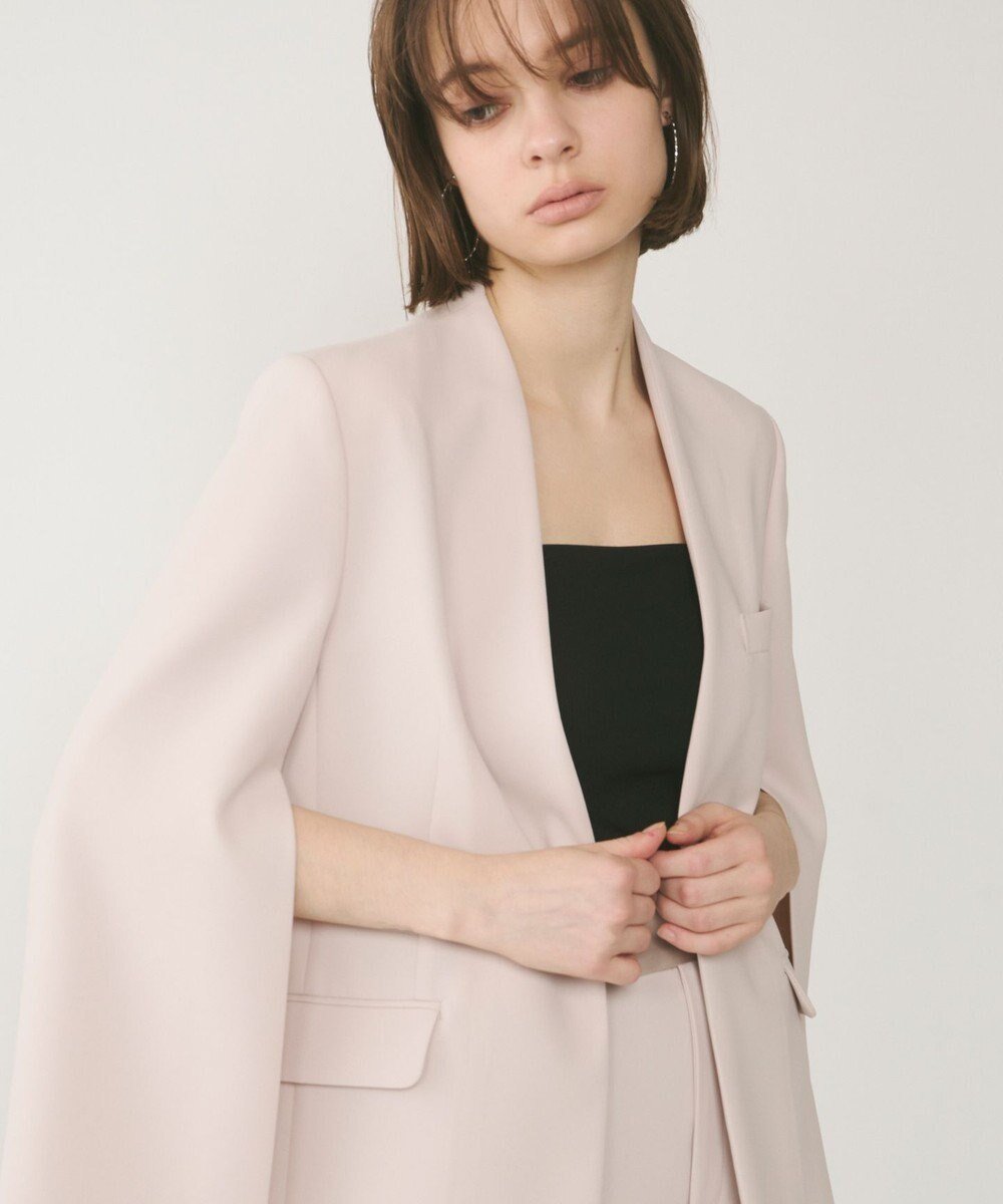 【グレース コンチネンタル/GRACE CONTINENTAL】のダブルクロスノーカラージャケット インテリア・キッズ・メンズ・レディースファッション・服の通販 founy(ファニー) 　ファッション　Fashion　レディースファッション　Fashion for Women　アウター　Coat / Outerwear Collection　レディースジャケット・軽アウター　Jackets　ノーカラージャケット / シンプル上品コーデ　Collarless Jackets　春　Spring　シンプル　Simple, Minimal　ジャケット　Jacket, Outerwear　スリット　Slit, Slit Detail　スリム　Slim, Slim Fit　セットアップ　Set-Up, Coordinated Outfit　ダブル　Double, Double-Breasted　S/S・春夏　SS, Spring/Summer, Warm Season　おすすめ　Recommended / Our Picks　夏　Summer　ベージュ|ID: prp329100004649959 ipo3291000000033590820