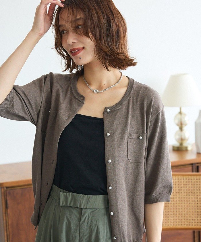 【グリーンパークス/Green Parks】のコンパクトポケットカーディガン インテリア・キッズ・メンズ・レディースファッション・服の通販 founy(ファニー) https://founy.com/ ファッション Fashion レディースファッション Fashion for Women トップス・カットソー Cut & Sew Tops カーディガン・羽織り Layered Style Cardigans 新作・新入荷 New Arrivals / New In おすすめ Recommended / Our Picks カーディガン Cardigan, Knitwear コンパクト Compact, Small Size スラックス Slacks, Dress Pants デニム Denim, Jeans Material フィット Fit, Slim Fit フォルム Silhouette, Form ボトム Bottoms, Lower Wear ポケット Pocket, Pocket Detail エレガント 上品 Elegant 半袖 Short Sleeve, Half Sleeve 夏 Summer S/S・春夏 SS, Spring/Summer, Warm Season A/W・秋冬 Autumn/Winter |ID: prp329100004650007 ipo3291000000033592121
