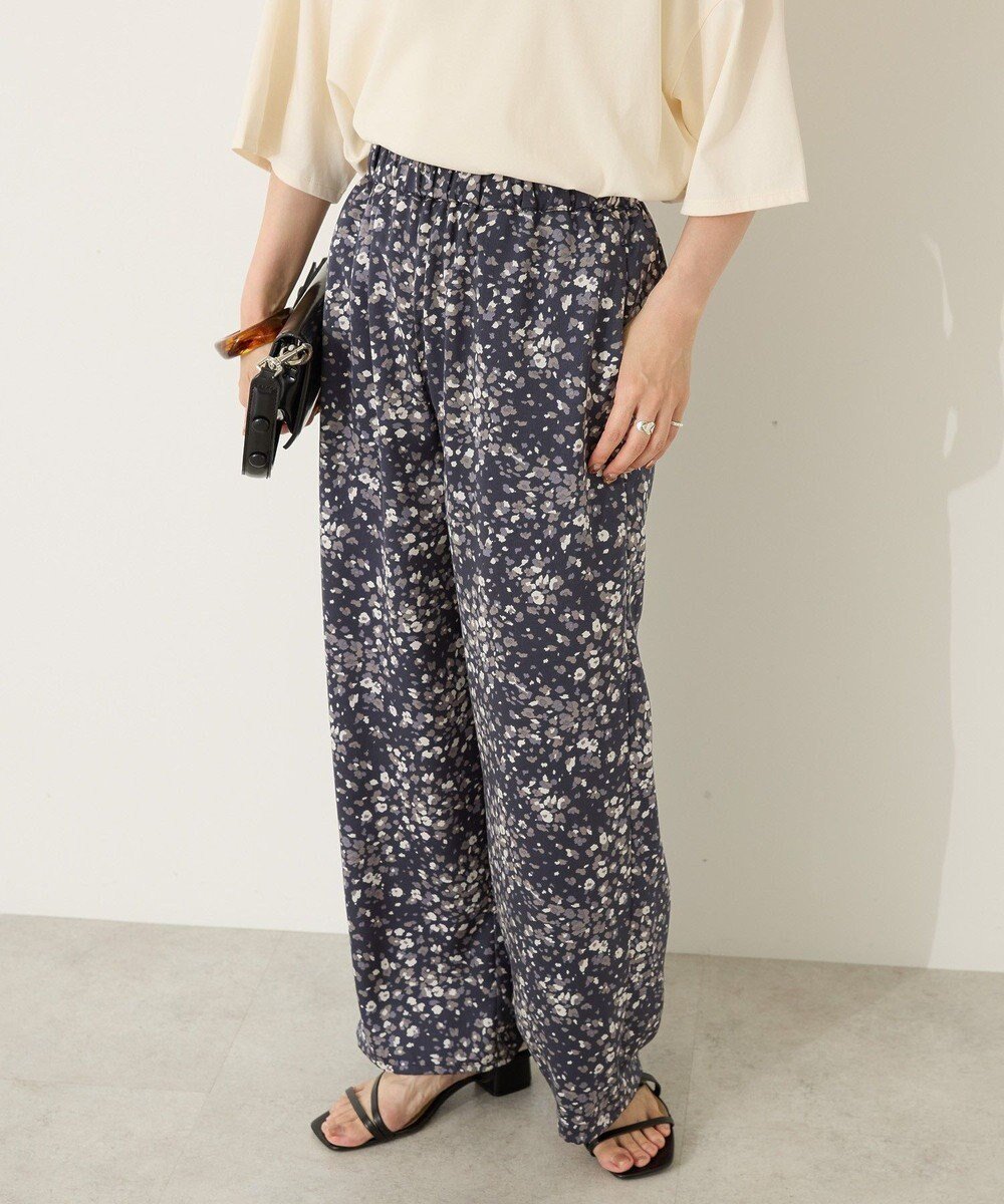 【アメリカンホリック/AMERICAN HOLIC】のイージーケア柄パンツ インテリア・キッズ・メンズ・レディースファッション・服の通販 founy(ファニー) 　ファッション　Fashion　レディースファッション　Fashion for Women　パンツ　Pants & Trousers　アメリカン　American Style　スタイリッシュ　Stylish, Fashionable　プリント　Print, Printed Pattern　ポケット　Pocket, Pocket Detail　ワイド　Wide, Wide Fit　A/W・秋冬　Autumn/Winter　新作・新入荷　New Arrivals / New In　Navy|ID: prp329100004650122 ipo3291000000033592824