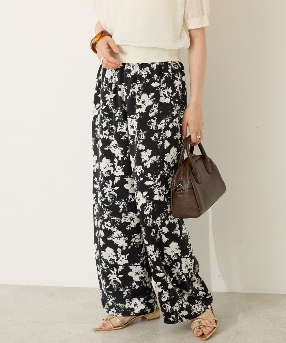 【アメリカンホリック/AMERICAN HOLIC】のイージーケア柄パンツ インテリア・キッズ・メンズ・レディースファッション・服の通販 founy(ファニー) 　ファッション　Fashion　レディースファッション　Fashion for Women　パンツ　Pants & Trousers　アメリカン　American Style　スタイリッシュ　Stylish, Fashionable　プリント　Print, Printed Pattern　ポケット　Pocket, Pocket Detail　ワイド　Wide, Wide Fit　A/W・秋冬　Autumn/Winter　Black|ID: prp329100004650122 ipo3291000000035814728