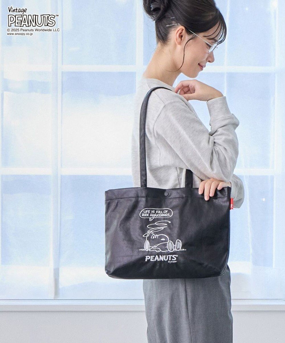 【ルートート/ROOTOTE】の8445【スヌーピー】IP.A4アーキャトルワイド.メタリック.ピーナッツ-0Q 人気、トレンドファッション・服の通販 founy(ファニー) ファッション Fashion レディースファッション Fashion for Women バッグ Bags カメラ Camera Accessories クール Cool, Chic シルバー Silver, Metallic Silver スタイリッシュ Stylish, Fashionable スマート Smart, Elegant トレンド Trend, Trending Now ドット Polka Dot, Dot Pattern プリント Print, Printed Pattern ポケット Pocket, Pocket Detail ミックス Mix, Mixed Style ランダム Random, Irregular 新作・新入荷 New Arrivals / New In other-1|ID: prp329100004651279 ipo3291000000033607497