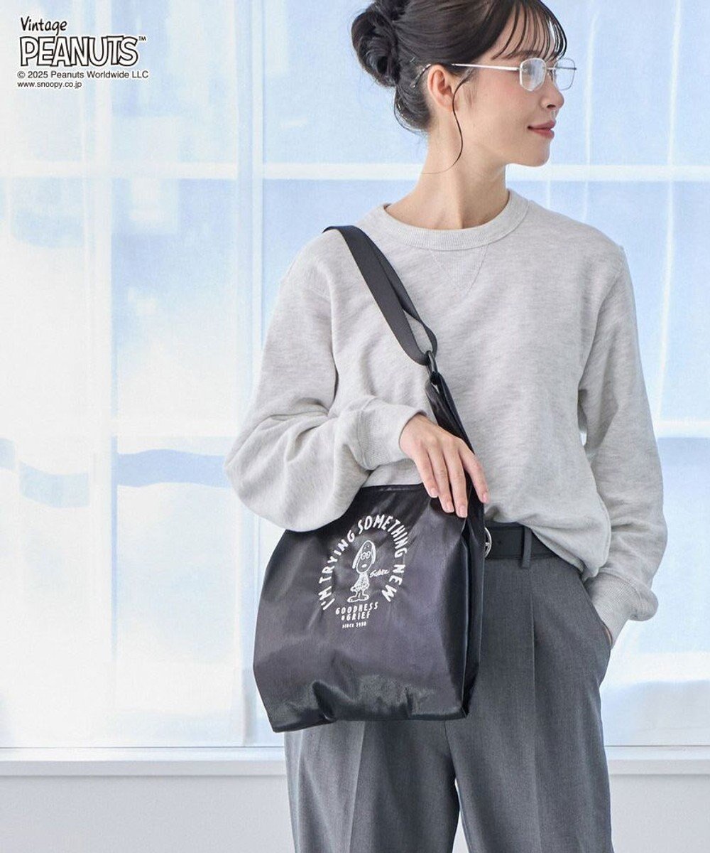 【ルートート/ROOTOTE】の8447【スヌーピー】IP.ルーショッパー.メタリック.ピーナッツ-0Q インテリア・キッズ・メンズ・レディースファッション・服の通販 founy(ファニー) ファッション Fashion レディースファッション Fashion for Women バッグ Bags カメラ Camera Accessories クール Cool, Chic ショルダー Shoulder, Shoulder Strap シルバー Silver, Metallic Silver スタイリッシュ Stylish, Fashionable 財布 Wallet, Purse トレンド Trend, Trending Now プリント Print, Printed Pattern ポケット Pocket, Pocket Detail ポーチ Pouch, Small Case ランダム Random, Irregular 新作・新入荷 New Arrivals / New In 01:ブラック|ID: prp329100004651282 ipo3291000000033607511