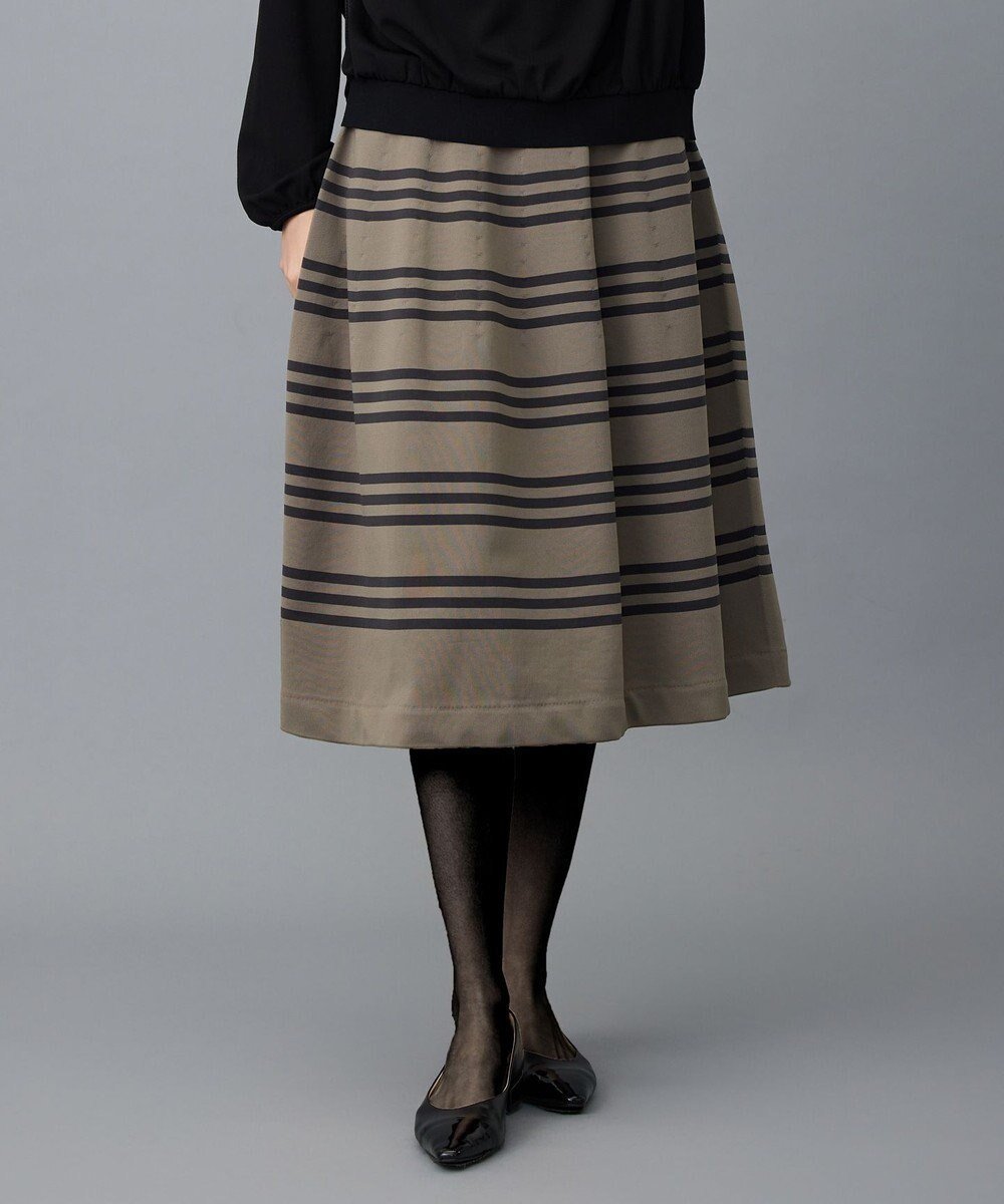 【自由区/JIYU-KU】のポリエステルホールガーメント スカート インテリア・キッズ・メンズ・レディースファッション・服の通販 founy(ファニー) 　ファッション　Fashion　レディースファッション　Fashion for Women　スカート　Skirts　ストレッチ　Stretch, Stretchy Fabric　フレア　Flare, Flared　ベーシック　Basic, Essential　ホールガーメント　WholeGarment, Seamless Knit　ボーダー　Border, Stripe　A/W・秋冬　Autumn/Winter　軽量　Lightweight, Ultra Light　モカ×グレー|ID: prp329100004651356 ipo3291000000035288487