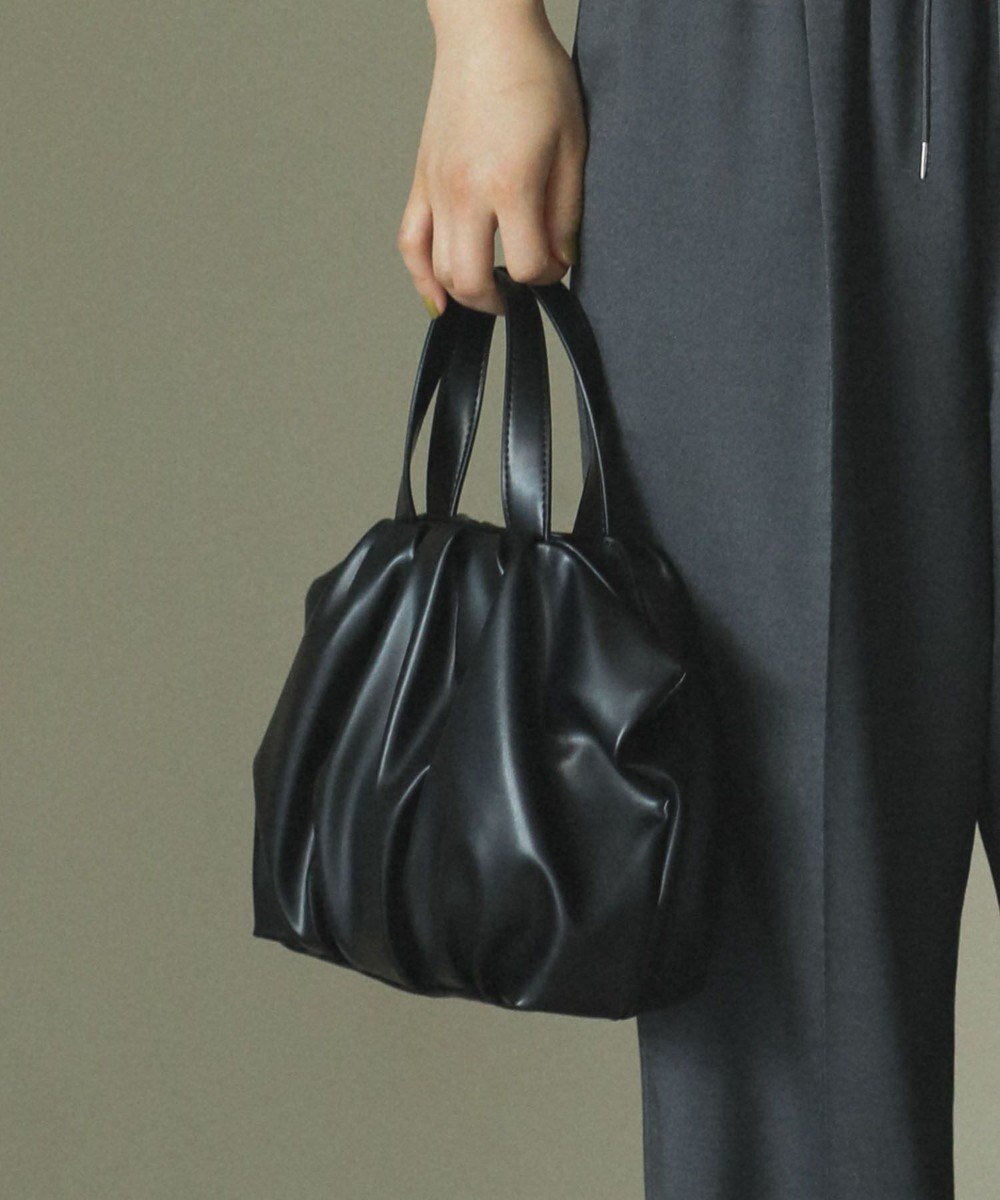 【グリーンパークス/Green Parks】のandmikka.タック2WAYボストンバッグ 人気、トレンドファッション・服の通販 founy(ファニー) ファッション Fashion レディースファッション Fashion for Women バッグ Bags おすすめ Recommended / Our Picks ボストンバッグ Boston Bag, Retro Bag ポケット Pocket, Pocket Detail other-1|ID: prp329100004651378 ipo3291000000033608100