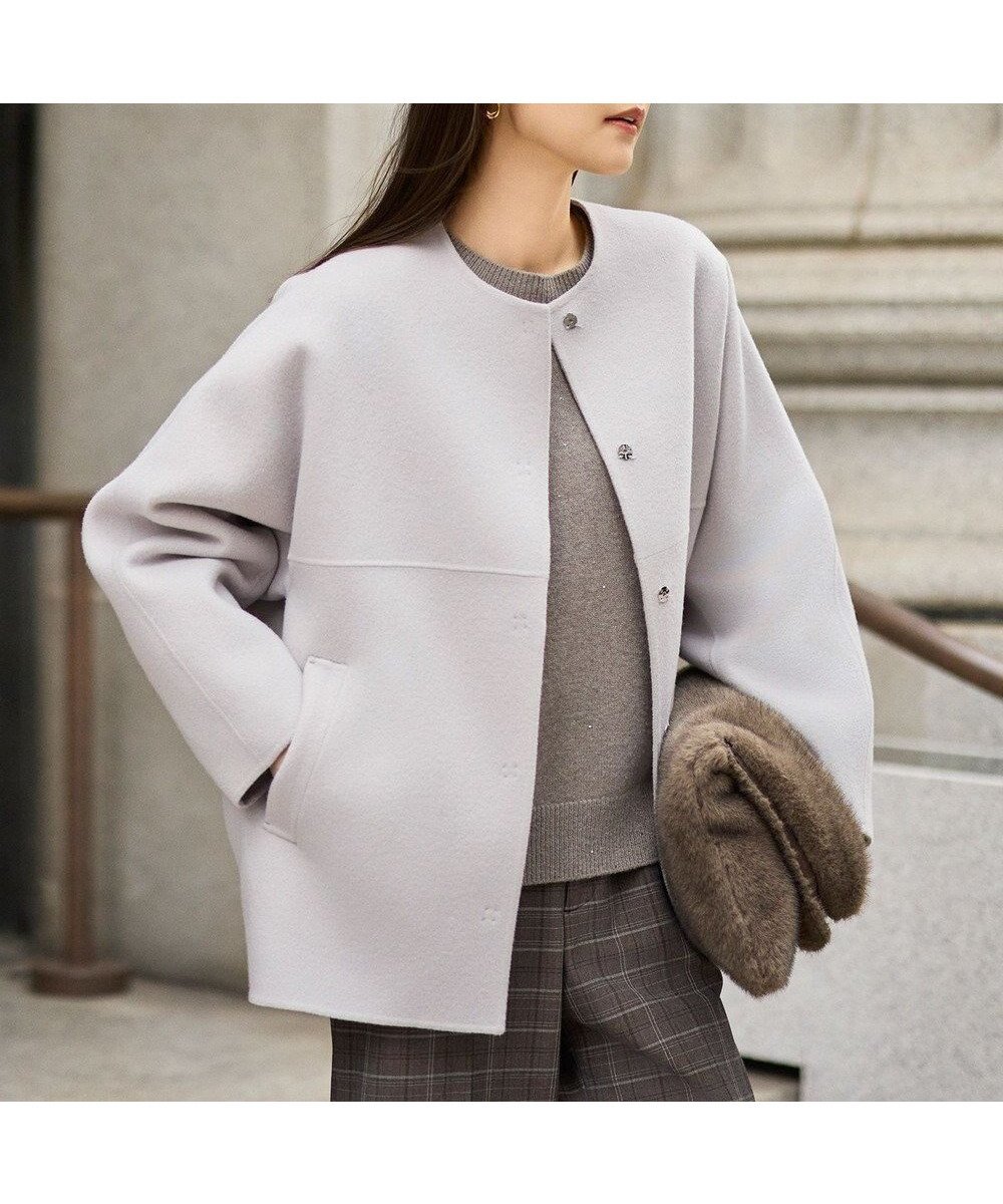 【自由区/JIYU-KU】の【SHIHOさん着用】ウールリバーノーカラー コート 人気、トレンドファッション・服の通販 founy(ファニー) ファッション Fashion レディースファッション Fashion for Women アウター Coat / Outerwear Collection コート・ロングコート・ピーコート Long Coats, Peacoats & More レディースジャケット・軽アウター Jackets インナー Innerwear エレガント 上品 Elegant ショート Short, Short Length シンプル Simple, Minimal ジャケット Jacket, Outerwear ダウン Down, Puffer フォルム Silhouette, Form A/W・秋冬 Autumn/Winter other-1|ID: prp329100004651412 ipo3291000000035581755