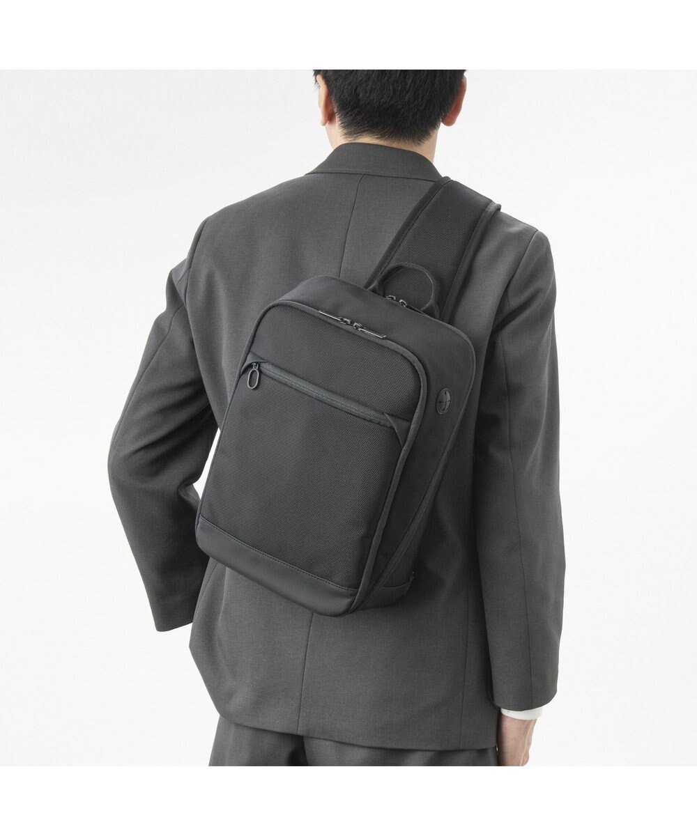 【エース バッグズ アンド ラゲッジ/ACE BAGS & LUGGAGE / MEN】のace. バフェクト ショルダーバッグ 11.0インチタブレット収納可能 B5サイズ 11.1inchタブレット収納PC収納 12L 17621 エース インテリア・キッズ・メンズ・レディースファッション・服の通販 founy(ファニー) 　ファッション　Fashion　メンズファッション　Fashion for Men　バッグ　Bags　キーホルダー　Keychain, Key Holder　クッション　Cushion, Throw Pillow　コーティング　Coating, Coated Finish　フロント　Front, Front Design　ポケット　Pocket, Pocket Detail　メッシュ　Mesh, Net Fabric　メンズ　Men's, Menswear　モバイル　Mobile, Smartphone　おすすめ　Recommended / Our Picks　ビジネス 仕事 通勤　Business / Work / Commuting　ブラック|ID: prp329100004652095 ipo3291000000033616683
