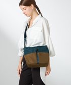 【イザック/Y'SACCS】のドローストリング コンビカラーショルダー 人気、トレンドファッション・服の通販 founy(ファニー) ファッション Fashion レディースファッション Fashion for Women おすすめ Recommended / Our Picks コンビ Combo, Combination Style ショルダー Shoulder, Shoulder Strap スマート Smart, Elegant ドローストリング Drawstring, Pull Cord ベーシック Basic, Essential ポケット Pocket, Pocket Detail ポーチ Pouch, Small Case 財布 Wallet, Purse thumbnail ブルー|ID: prp329100004652431 ipo3291000000034181044