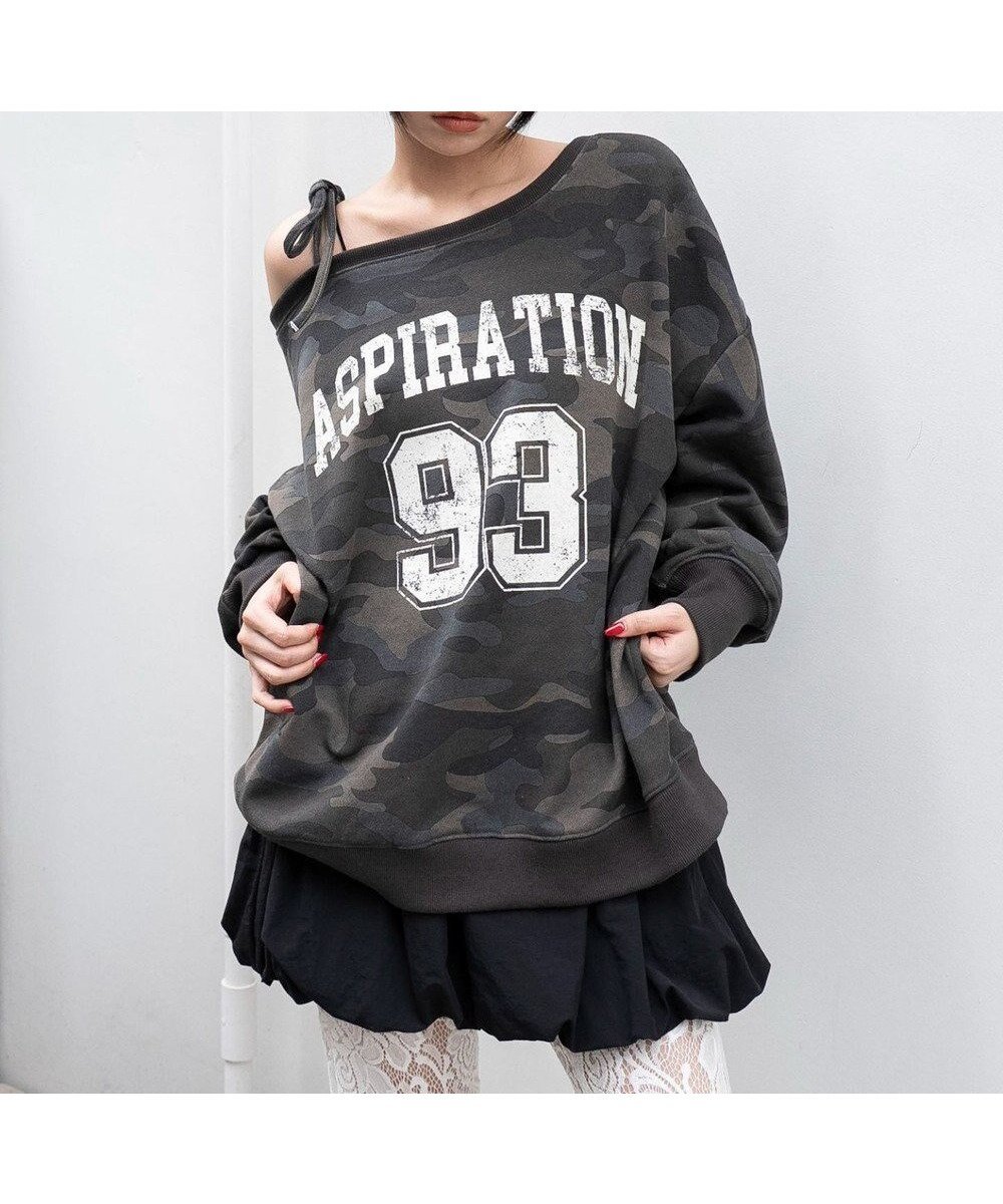 【ウィゴー/WEGO】の2WAYグラフィックワンショルBIGスウェット インテリア・キッズ・メンズ・レディースファッション・服の通販 founy(ファニー) 　ファッション　Fashion　レディースファッション　Fashion for Women　トップス・カットソー　Cut & Sew Tops　レディースパーカー・カジュアルフーディー　Casual Hoodies & Sweatshirts　スウェット・クルーネックトップス　Sweatshirts & Crewnecks / Relaxed Fit Sweat Tops　インナー　Innerwear　カーゴパンツ　Cargo Pants, Utility Pants　キャップ　Cap, Baseball Cap　グラフィック　Graphic, Graphic Design　ショルダー　Shoulder, Shoulder Strap　スウェット / スエット　Sweatshirt, Sweatwear　スニーカー　Sneakers, Trainers　スポーティ　Sporty, Casual Athletic　スマホ　Smartphone, Mobile Device　ダメージ　Distressed, Destroyed　デニム　Denim, Jeans Material　トレンド　Trend, Trending Now　長袖　Long Sleeve, Full Sleeve　ハーフ　Half, Half-Length　ビッグ　Big, Oversized　フロント　Front, Front Design　プリント　Print, Printed Pattern　ワンショル　One Shoulder, Asymmetrical　A/W・秋冬　Autumn/Winter　新作・新入荷　New Arrivals / New In　おすすめ　Recommended / Our Picks　柄3|ID: prp329100004653355 ipo3291000000033633180