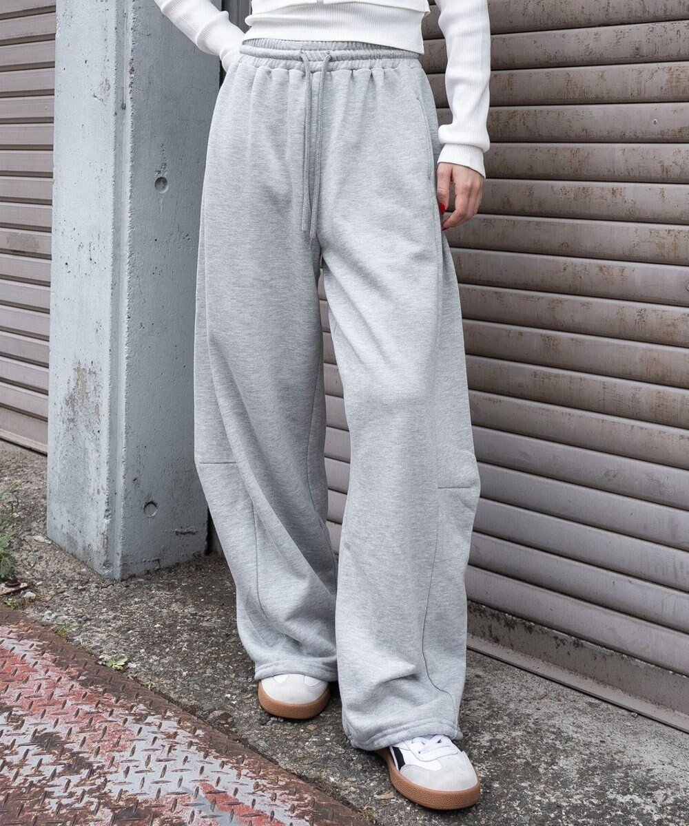 【ウィゴー/WEGO】の【ウエストゴム】カーブデザインスウェットパンツ 人気、トレンドファッション・服の通販 founy(ファニー) 　ファッション　Fashion　レディースファッション　Fashion for Women　パンツ　Pants & Trousers　厚底　Platform Shoes　サンダル　Sandals, Summer Shoes　スウェット / スエット　Sweatshirt, Sweatwear　スニーカー　Sneakers, Trainers　スマホ　Smartphone, Mobile Device　セットアップ　Set-Up, Coordinated Outfit　タンク　Tank Top, Sleeveless Top　バランス　Balance, Style Balance　無地　Plain, Solid Color　A/W・秋冬　Autumn/Winter　新作・新入荷　New Arrivals / New In　おすすめ　Recommended / Our Picks　 other-1|ID: prp329100004653359 ipo3291000000033633221