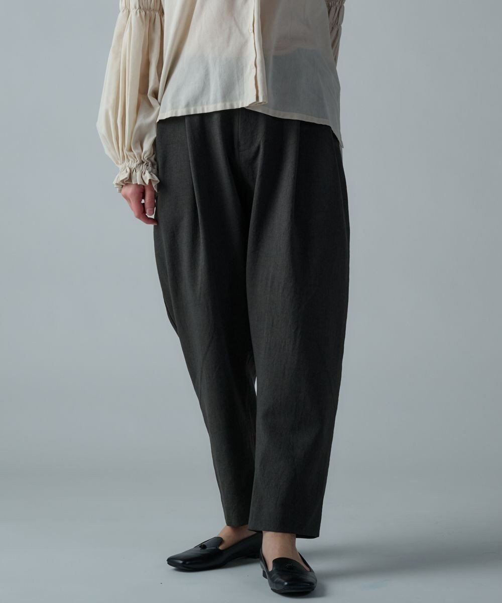 【ムーク/muuc】のスラックス インテリア・キッズ・メンズ・レディースファッション・服の通販 founy(ファニー) 　ファッション　Fashion　レディースファッション　Fashion for Women　パンツ　Pants & Trousers　春　Spring　シンプル　Simple, Minimal　ストレッチ　Stretch, Stretchy Fabric　ストレート　Straight, Straight Cut　スマート　Smart, Elegant　スラックス　Slacks, Dress Pants　定番　Standard, Basic Item　フィット　Fit, Slim Fit　ブロック　Block, Solid Block Pattern　メランジ　Melange, Mixed Yarn　ワイド　Wide, Wide Fit　A/W・秋冬　Autumn/Winter　S/S・春夏　SS, Spring/Summer, Warm Season　おすすめ　Recommended / Our Picks　夏　Summer　エレガント 上品　Elegant　ビジネス 仕事 通勤　Business / Work / Commuting　チャコールグレー|ID: prp329100004654342 ipo3291000000033650258