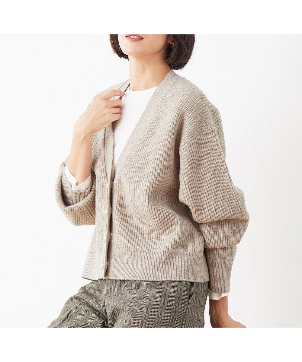 【自由区/JIYU-KU】の【洗える】ウールカシミヤブレンドラメスパンコールニット カーディガン インテリア・キッズ・メンズ・レディースファッション・服の通販 founy(ファニー) ファッション Fashion レディースファッション Fashion for Women トップス・カットソー Cut & Sew Tops ニット Knit Tops & Sweaters カーディガン・羽織り Layered Style Cardigans カーディガン Cardigan, Knitwear ショート Short, Short Length スパンコール Sequins, Sequin Embellishment トレンド Trend, Trending Now バランス Balance, Style Balance パール Pearl, Pearl Accent プレート Plate, Dish ミックス Mix, Mixed Style エレガント 上品 Elegant 洗える Machine Washable A/W・秋冬 Autumn/Winter 軽量 Lightweight, Ultra Light ベージュ×ゴールド|ID: prp329100004654956 ipo3291000000033800457