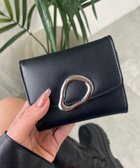 【ウィゴー/WEGO】のニュアンスパーツフラップウォレット 人気、トレンドファッション・服の通販 founy(ファニー) ファッション Fashion レディースファッション Fashion for Women ミニ財布・二つ折り財布 Wallets & Card Cases コンパクト Compact, Small Size シンプル Simple, Minimal スマホ Smartphone, Mobile Device ポケット Pocket, Pocket Detail 財布 Wallet, Purse thumbnail ブラック|ID: prp329100004655171 ipo3291000000033665158