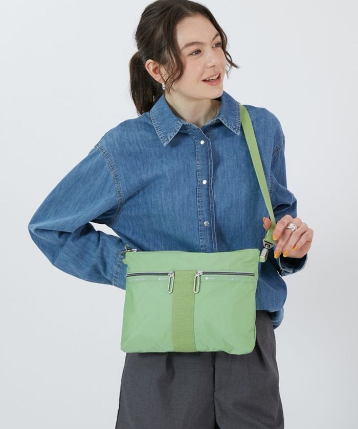 【レスポートサック/LeSportsac】のPOUCH CROSSBODY/キーライムC インテリア・キッズ・メンズ・レディースファッション・服の通販 founy(ファニー) https://founy.com/ ファッション Fashion レディースファッション Fashion for Women コンパクト Compact, Small Size 軽量 Lightweight, Ultra Light ショルダー Shoulder, Shoulder Strap シンプル Simple, Minimal スリム Slim, Slim Fit 財布 Wallet, Purse 定番 Standard, Basic Item 人気 Popular, Best Seller プリント Print, Printed Pattern ポケット Pocket, Pocket Detail ポーチ Pouch, Small Case おすすめ Recommended / Our Picks |ID: prp329100004655202 ipo3291000000033666115