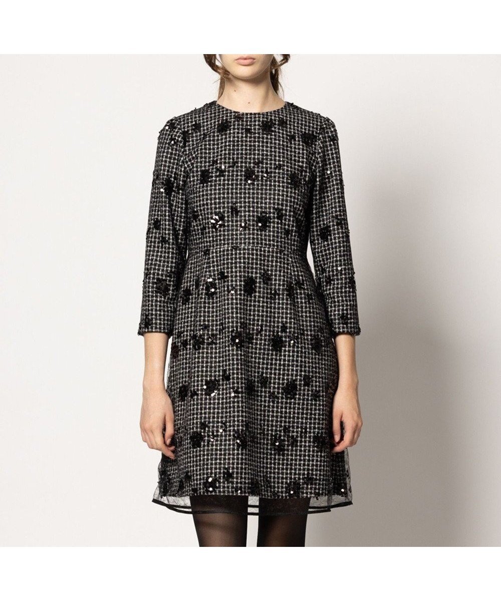 【トッカ/TOCCA】のSPANGLE OF FLOWER ドレス インテリア・キッズ・メンズ・レディースファッション・服の通販 founy(ファニー) 　ファッション　Fashion　レディースファッション　Fashion for Women　ワンピース　Dresses　フォーマル・パーティードレス・結婚式用ドレス　Elegant & Casual Dresses　2024年　2024　2024-2025秋冬・A/W　Autumn/Winter 2024–25 AW24–25　冬　Winter / This Winter　スパンコール　Sequins, Sequin Embellishment　ツイード　Twill, Twill Weave　トレンド　Trend, Trending Now　ドレス　Dress, One-Piece　フラワー　Flower, Floral　レース　Lace, Lace Fabric　A/W・秋冬　Autumn/Winter　ブラック系5|ID: prp329100004655235 ipo3291000000033667377