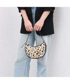 【アンビリオン/UNBILLION】のペルケ perche / ラウンドシェイプ2wayワンショルダー 人気、トレンドファッション・服の通販 founy(ファニー) ファッション Fashion レディースファッション Fashion for Women アニマル Animal Print シェイプ Shape, Slim Fit ショルダー Shoulder, Shoulder Strap シルバー Silver, Metallic Silver トレンド Trend, Trending Now ラウンド Round, Round Neck |ID:prp329100004655327