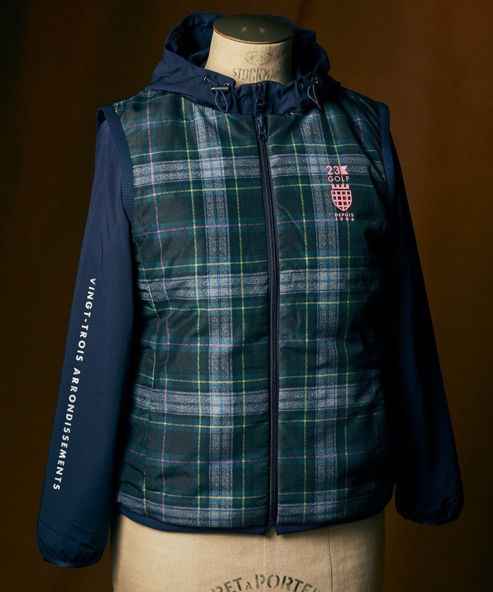 【23区 ゴルフ/NIJYUSANKU GOLF】の【WOMEN】マルチウェイ ブルゾン&リバーシブルベスト セットアイテム 気温の変化に対応 インテリア・キッズ・メンズ・レディースファッション・服の通販 founy(ファニー) 　ファッション　Fashion　レディースファッション　Fashion for Women　アウター　Coat / Outerwear Collection　レディースジャケット・軽アウター　Jackets　ブルゾンジャケット・スポーティアウター　Blouson Jackets　インナー　Innerwear　ジャケット　Jacket, Outerwear　ストレッチ　Stretch, Stretchy Fabric　チェック　Check, Plaid, Tartan　ブルゾン　Blouson, Bomber Jacket　ベスト　Vest, Waistcoat　ボトム　Bottoms, Lower Wear　モックネック　Mock Neck, Short Turtleneck　リバーシブル　Reversible, Two-Sided　吸水　Absorbent, Quick-Dry　無地　Plain, Solid Color　A/W・秋冬　Autumn/Winter　軽量　Lightweight, Ultra Light　ネイビー系|ID: prp329100004655331 ipo3291000000033669040