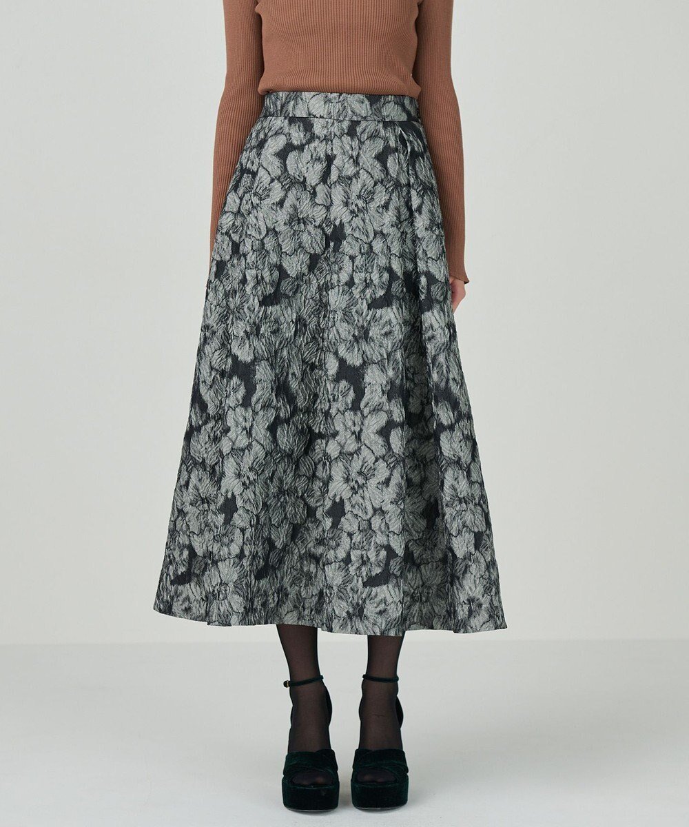 【グレース コンチネンタル/GRACE CONTINENTAL】のジャガードタックスカート インテリア・キッズ・メンズ・レディースファッション・服の通販 founy(ファニー) 　ファッション　Fashion　レディースファッション　Fashion for Women　スカート　Skirts　おすすめ　Recommended / Our Picks　エレガント 上品　Elegant　グラデーション　Gradient, Ombre　スニーカー　Sneakers, Trainers　ハイネック　High Neck, Mock Neck　フラワー　Flower, Floral　フレア　Flare, Flared　夏　Summer　S/S・春夏　SS, Spring/Summer, Warm Season　A/W・秋冬　Autumn/Winter　グレー|ID: prp329100004655436 ipo3291000000033669970