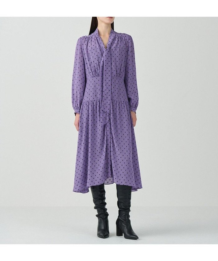 【グレース コンチネンタル/GRACE CONTINENTAL】のドットラメジャガードドレス インテリア・キッズ・メンズ・レディースファッション・服の通販 founy(ファニー) https://founy.com/ ファッション Fashion レディースファッション Fashion for Women ワンピース Dresses フォーマル・パーティードレス・結婚式用ドレス Elegant & Casual Dresses クラシカル Classical, Vintage-Inspired ドット Polka Dot, Dot Pattern ドレス Dress, One-Piece フェミニン Feminine, Girly ロング Long, Long-Length 夏 Summer S/S・春夏 SS, Spring/Summer, Warm Season A/W・秋冬 Autumn/Winter |ID: prp329100004656078 ipo3291000000033677574