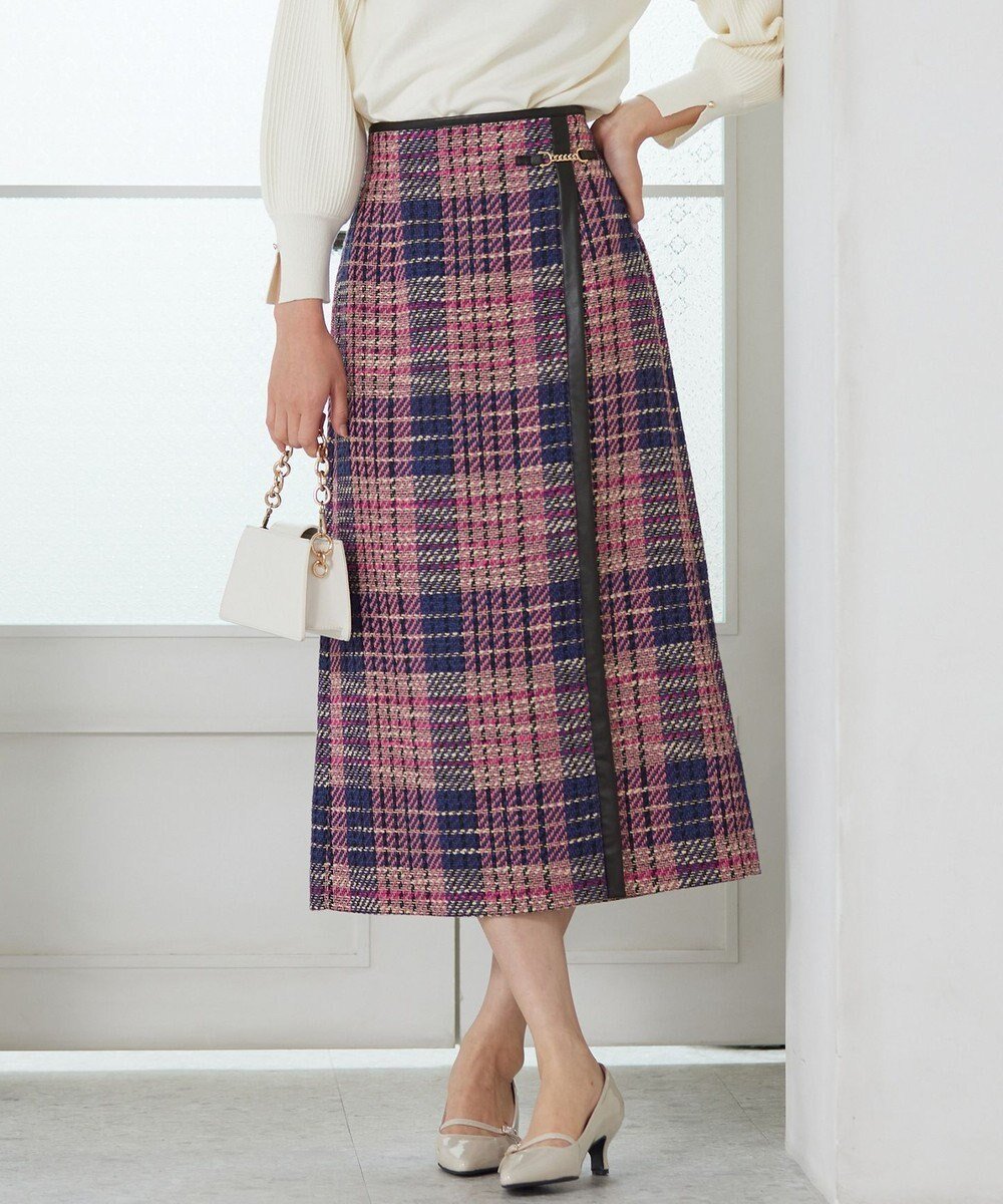 【エニィ スィス/any SiS】の【25周年記念】ビットポイントツイーディ スカート インテリア・キッズ・メンズ・レディースファッション・服の通販 founy(ファニー) 　ファッション　Fashion　レディースファッション　Fashion for Women　スカート　Skirts　イエロー　Yellow　クラシカル　Classical, Vintage-Inspired　クラシック　Classic, Timeless Style　スリット　Slit, Slit Detail　チェック　Check, Plaid, Tartan　チェーン　Chain, Chain Strap　ツイード　Twill, Twill Weave　トリミング　Trimming, Decorative Edge　トレンド　Trend, Trending Now　ブローチ　Brooch, Pin Brooch　ポケット　Pocket, Pocket Detail　ミックス　Mix, Mixed Style　モノトーン　Monotone, Black and White　ループ　Loop, Loop Knit　A/W・秋冬　Autumn/Winter　ピンク系チェック|ID: prp329100004656104 ipo3291000000034911118