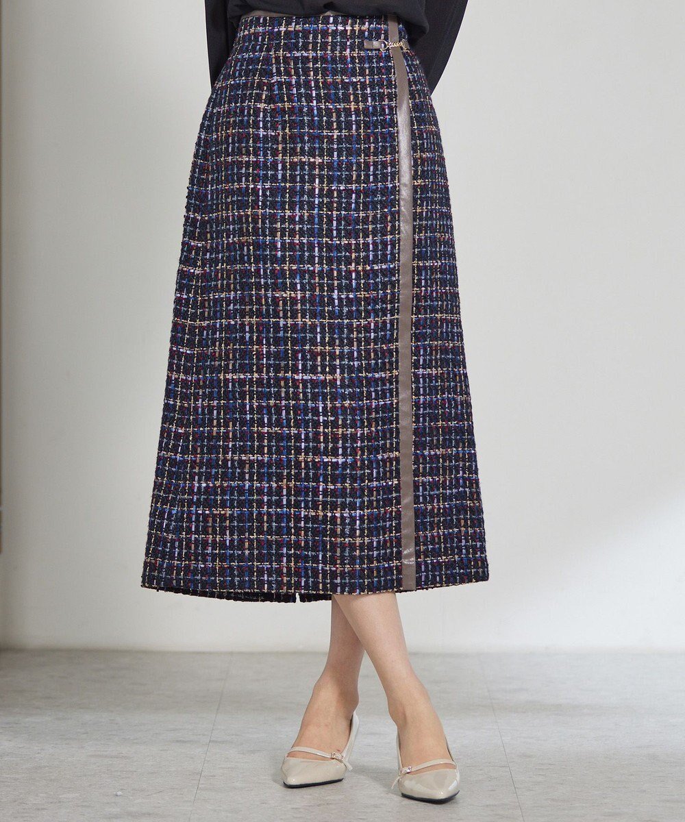 【エニィ スィス/any SiS】の【25周年記念】ビットポイントツイーディ スカート インテリア・キッズ・メンズ・レディースファッション・服の通販 founy(ファニー) 　ファッション　Fashion　レディースファッション　Fashion for Women　スカート　Skirts　イエロー　Yellow　クラシカル　Classical, Vintage-Inspired　クラシック　Classic, Timeless Style　スリット　Slit, Slit Detail　チェック　Check, Plaid, Tartan　チェーン　Chain, Chain Strap　ツイード　Twill, Twill Weave　トリミング　Trimming, Decorative Edge　トレンド　Trend, Trending Now　ブローチ　Brooch, Pin Brooch　ポケット　Pocket, Pocket Detail　ミックス　Mix, Mixed Style　モノトーン　Monotone, Black and White　ループ　Loop, Loop Knit　A/W・秋冬　Autumn/Winter　ネイビー系チェック|ID: prp329100004656104 ipo3291000000034911119