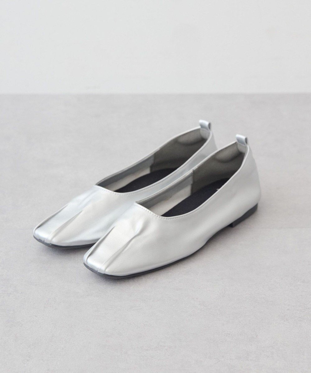 【アメリカンホリック/AMERICAN HOLIC】の整履きフロントタックパンプス 人気、トレンドファッション・服の通販 founy(ファニー) ファッション Fashion レディースファッション Fashion for Women シルバー Silver, Metallic Silver フィット Fit, Slim Fit フロント Front, Front Design ベーシック Basic, Essential メタリック Metallic, Shiny Finish other-1|ID: prp329100004656229 ipo3291000000033678857