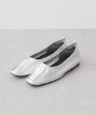 【アメリカンホリック/AMERICAN HOLIC】の整履きフロントタックパンプス 人気、トレンドファッション・服の通販 founy(ファニー) ファッション Fashion レディースファッション Fashion for Women シルバー Silver, Metallic Silver フィット Fit, Slim Fit フロント Front, Front Design ベーシック Basic, Essential メタリック Metallic, Shiny Finish thumbnail Silver|ID: prp329100004656229 ipo3291000000033678858