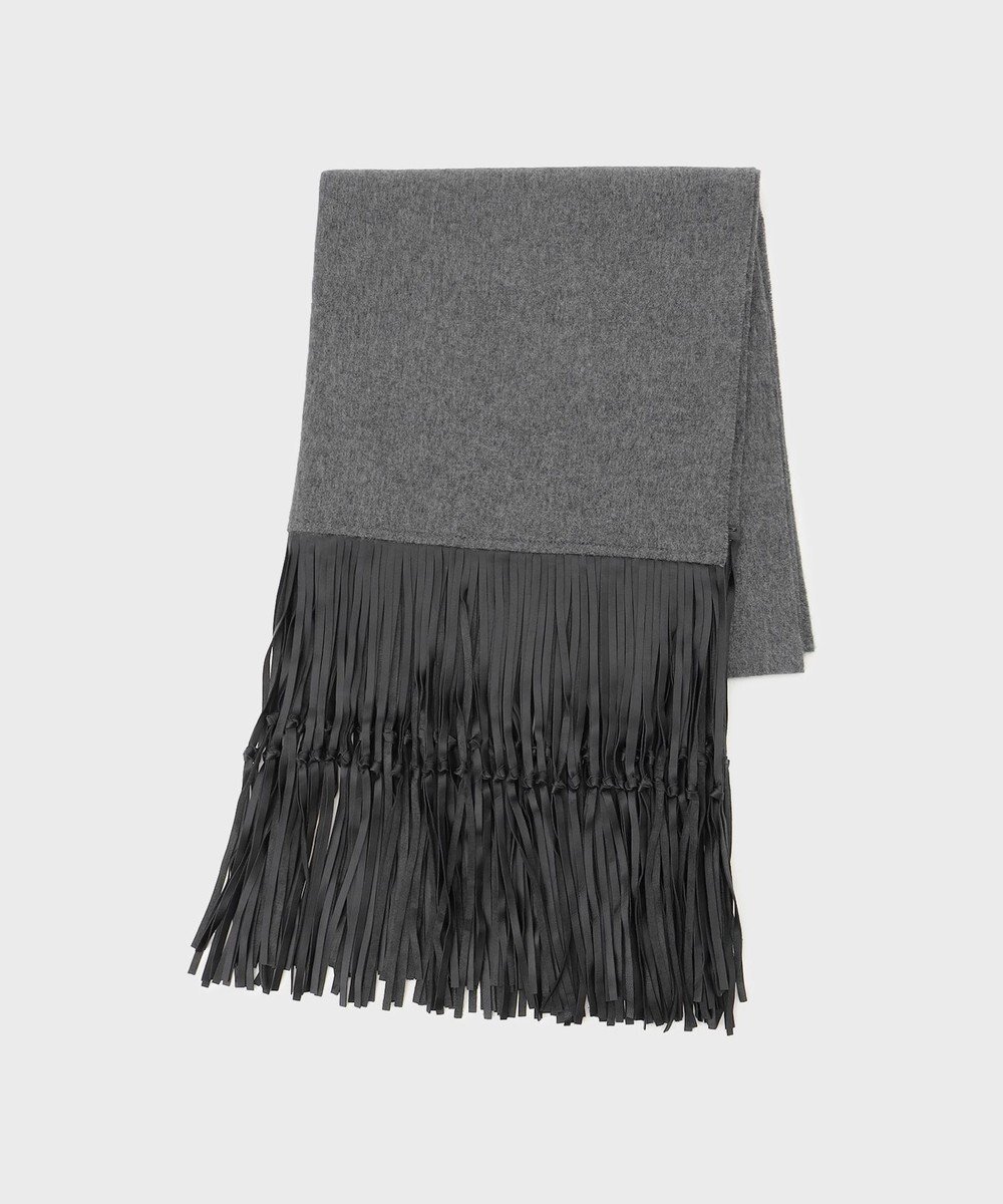 【グレース コンチネンタル/GRACE CONTINENTAL】のフリンジストール インテリア・キッズ・メンズ・レディースファッション・服の通販 founy(ファニー) 　ファッション　Fashion　レディースファッション　Fashion for Women　ショール　Shawl, Wrap　ストール　Stole, Wrap　フリンジ　Fringe, Tassel　ベーシック　Basic, Essential　A/W・秋冬　Autumn/Winter　グレー|ID: prp329100004656275 ipo3291000000033985925