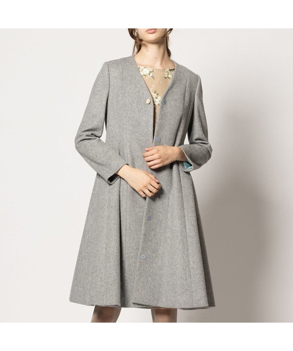 【トッカ/TOCCA】の【消臭】PEARL ROCK ロングコート インテリア・キッズ・メンズ・レディースファッション・服の通販 founy(ファニー) 　ファッション　Fashion　レディースファッション　Fashion for Women　アウター　Coat / Outerwear Collection　コート・ロングコート・ピーコート　Long Coats, Peacoats & More　レディースジャケット・軽アウター　Jackets　なめらか　Smooth, Silky Texture　ジャケット　Jacket, Outerwear　ドレス　Dress, One-Piece　パール　Pearl, Pearl Accent　マフラー　Scarf, Muffler　ロング　Long, Long-Length　定番　Standard, Basic Item　A/W・秋冬　Autumn/Winter　グレー系|ID: prp329100004656399 ipo3291000000033680543