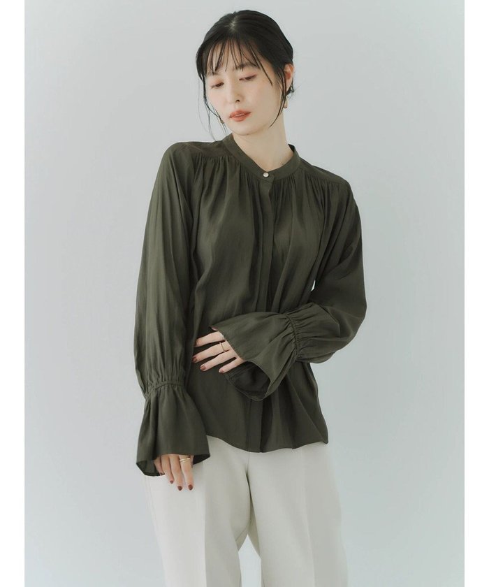 【イェッカ ヴェッカ/YECCA VECCA】のキャンディスリーブギャザーブラウス インテリア・キッズ・メンズ・レディースファッション・服の通販 founy(ファニー) https://founy.com/ ファッション Fashion レディースファッション Fashion for Women トップス・カットソー Cut & Sew Tops シャツ・ブラウス・オフィスカジュアル Elegant Blouses & Button-Ups おすすめ Recommended / Our Picks とろみ Fluid, Flowy Fabric ギャザー Gathered, Ruffled シャーリング Shirring, Ruched スリーブ Sleeve, Long Sleeve / Short Sleeve ドレープ Drape, Draping Fabric フェミニン Feminine, Girly ポケット Pocket, Pocket Detail A/W・秋冬 Autumn/Winter |ID: prp329100004656404 ipo3291000000033680620