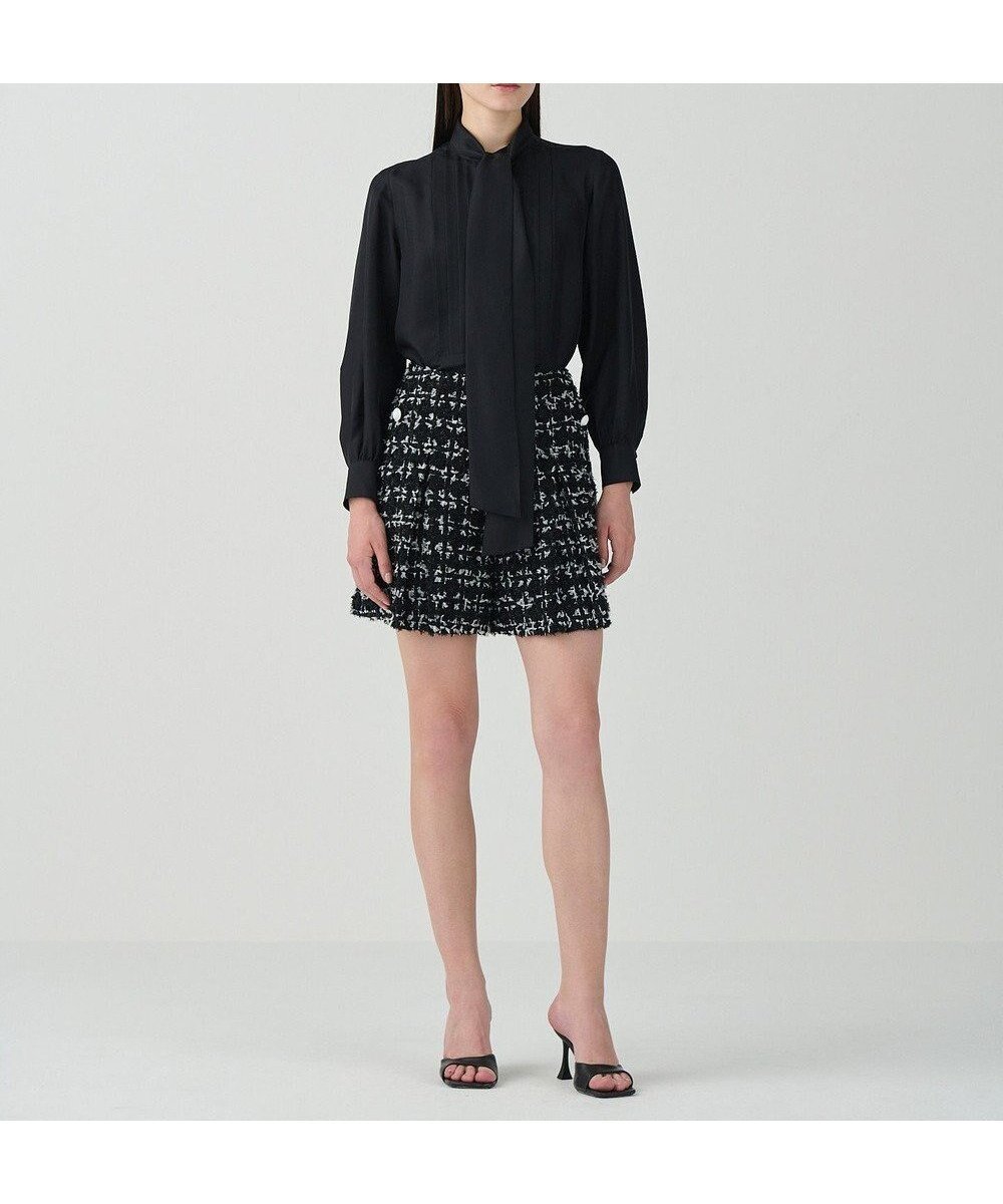 【グレース コンチネンタル/GRACE CONTINENTAL】のTweed Shortパンツ インテリア・キッズ・メンズ・レディースファッション・服の通販 founy(ファニー) 　ファッション　Fashion　レディースファッション　Fashion for Women　パンツ　Pants & Trousers　おすすめ　Recommended / Our Picks　クラシカル　Classical, Vintage-Inspired　ショート　Short, Short Length　ジャケット　Jacket, Outerwear　セットアップ　Set-Up, Coordinated Outfit　ダウン　Down, Puffer　ツイード　Twill, Twill Weave　ドレス　Dress, One-Piece　バランス　Balance, Style Balance　フランス　France, French　夏　Summer　S/S・春夏　SS, Spring/Summer, Warm Season　A/W・秋冬　Autumn/Winter　ブラック|ID: prp329100004656436 ipo3291000000033680901
