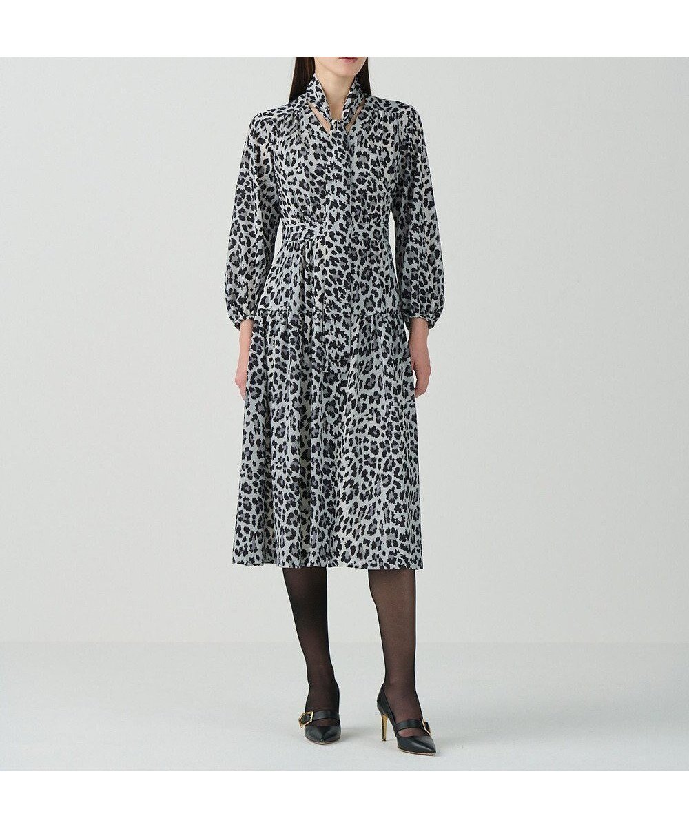 【グレース コンチネンタル/GRACE CONTINENTAL】のレオパードドレープドレス インテリア・キッズ・メンズ・レディースファッション・服の通販 founy(ファニー) 　ファッション　Fashion　レディースファッション　Fashion for Women　ワンピース　Dresses　フォーマル・パーティードレス・結婚式用ドレス　Elegant & Casual Dresses　ギャザー　Gathered, Ruffled　クラシック　Classic, Timeless Style　ドレープ　Drape, Draping Fabric　ヨーク　Yoke, Yoke Design　ヴィンテージ　Vintage Style　夏　Summer　S/S・春夏　SS, Spring/Summer, Warm Season　A/W・秋冬　Autumn/Winter　グレー|ID: prp329100004656443 ipo3291000000033680929