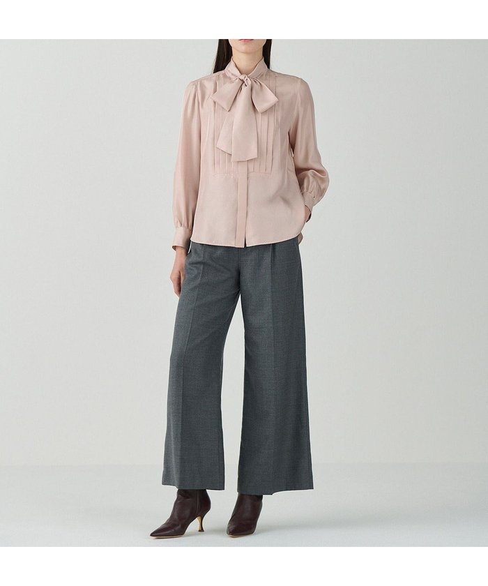【グレース コンチネンタル/GRACE CONTINENTAL】のシルクツイルボウブラウス インテリア・キッズ・メンズ・レディースファッション・服の通販 founy(ファニー) https://founy.com/ ファッション Fashion レディースファッション Fashion for Women トップス・カットソー Cut & Sew Tops シャツ・ブラウス・オフィスカジュアル Elegant Blouses & Button-Ups クラシカル Classical, Vintage-Inspired スマート Smart, Elegant フロント Front, Front Design エレガント 上品 Elegant 夏 Summer S/S・春夏 SS, Spring/Summer, Warm Season A/W・秋冬 Autumn/Winter |ID: prp329100004656446 ipo3291000000033680935
