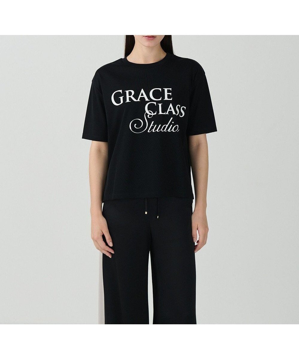 【グレース コンチネンタル/GRACE CONTINENTAL】のレタードシルケットTシャツ インテリア・キッズ・メンズ・レディースファッション・服の通販 founy(ファニー) 　ファッション　Fashion　レディースファッション　Fashion for Women　トップス・カットソー　Cut & Sew Tops　シャツ・ブラウス・オフィスカジュアル　Elegant Blouses & Button-Ups　ロングTシャツ・Tシャツ　Longline T-Shirts & Tees　ショルダー　Shoulder, Shoulder Strap　シルク　Silk, 100% Silk　ドロップ　Drop Shoulder, Dropped Style　フロント　Front, Front Design　モノトーン　Monotone, Black and White　リラックス　Relax, Relaxed Fit　エレガント 上品　Elegant　夏　Summer　S/S・春夏　SS, Spring/Summer, Warm Season　A/W・秋冬　Autumn/Winter　ブラック|ID: prp329100004656449 ipo3291000000033680947