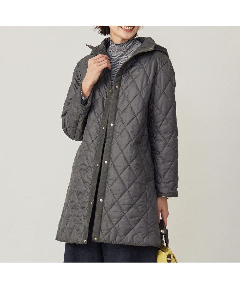 【ジェイ プレス/J.PRESS】の【WEB限定カラーあり・洗える】コンパクトタフタキルティング フーデッド コート インテリア・キッズ・メンズ・レディースファッション・服の通販 founy(ファニー) ファッション Fashion レディースファッション Fashion for Women アウター Coat / Outerwear Collection コート・ロングコート・ピーコート Long Coats, Peacoats & More レディースジャケット・軽アウター Jackets 洗える Machine Washable キルティング Quilted, Quilting ジャケット Jacket, Outerwear タフタ Taffeta, Structured Fabric デニム Denim, Jeans Material トレンド Trend, Trending Now ドット Polka Dot, Dot Pattern 定番 Standard, Basic Item リラックス Relax, Relaxed Fit ワイド Wide, Wide Fit A/W・秋冬 Autumn/Winter おすすめ Recommended / Our Picks スレート系|ID: prp329100004656631 ipo3291000000034178186
