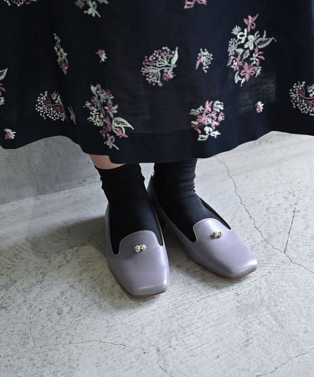 【ムーク/muuc】のビーズモチーフのスクエアシューズ インテリア・キッズ・メンズ・レディースファッション・服の通販 founy(ファニー) ファッション Fashion レディースファッション Fashion for Women インソール Shoe Insole キャンバス Canvas, Canvas Fabric クッション Cushion, Throw Pillow 抗菌 Antibacterial, Bacteria-Resistant 軽量 Lightweight, Ultra Light シューズ Shoes, Footwear スクエア Square, Square Shape フィット Fit, Slim Fit フラット Flat, Flat Shoes モチーフ Motif, Design Theme リネン Linen, Linen Fabric A/W・秋冬 Autumn/Winter S/S・春夏 SS, Spring/Summer, Warm Season 再入荷 Restock / Back in Stock 夏 Summer エレガント 上品 Elegant グレー|ID: prp329100004656698 ipo3291000000033683423