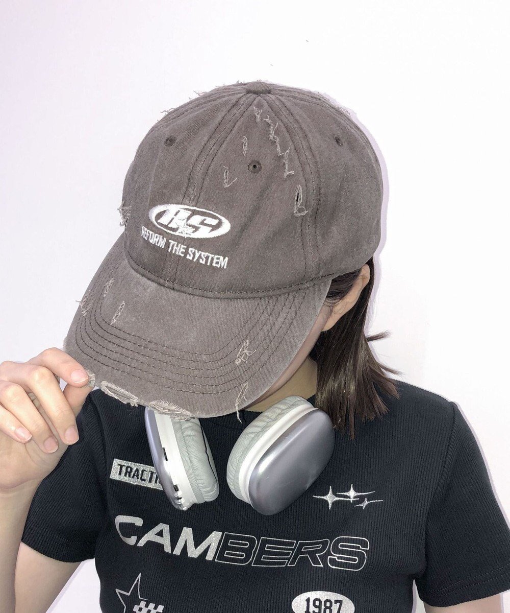 【ウィゴー/WEGO】のダメージロゴ刺繍キャップ インテリア・キッズ・メンズ・レディースファッション・服の通販 founy(ファニー) 　ファッション　Fashion　レディースファッション　Fashion for Women　キャップ&ハット　Hats & Caps　ウォッシュ　Washed Finish　キャップ　Cap, Baseball Cap　スマホ　Smartphone, Mobile Device　ダメージ　Distressed, Destroyed　トレンド　Trend, Trending Now　フロント　Front, Front Design　ヴィンテージ　Vintage Style　帽子　Hat, Headwear　ブラウン|ID: prp329100004656791 ipo3291000000034991475