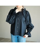 【ハッシュニュアンス/#Newans】の【洗濯機可能/シワになりにくい】〈春名亜美さんコラボ〉ショルダーフリルブラウス ネイビー|ID: prp329100004656793 ipo3291000000033684662