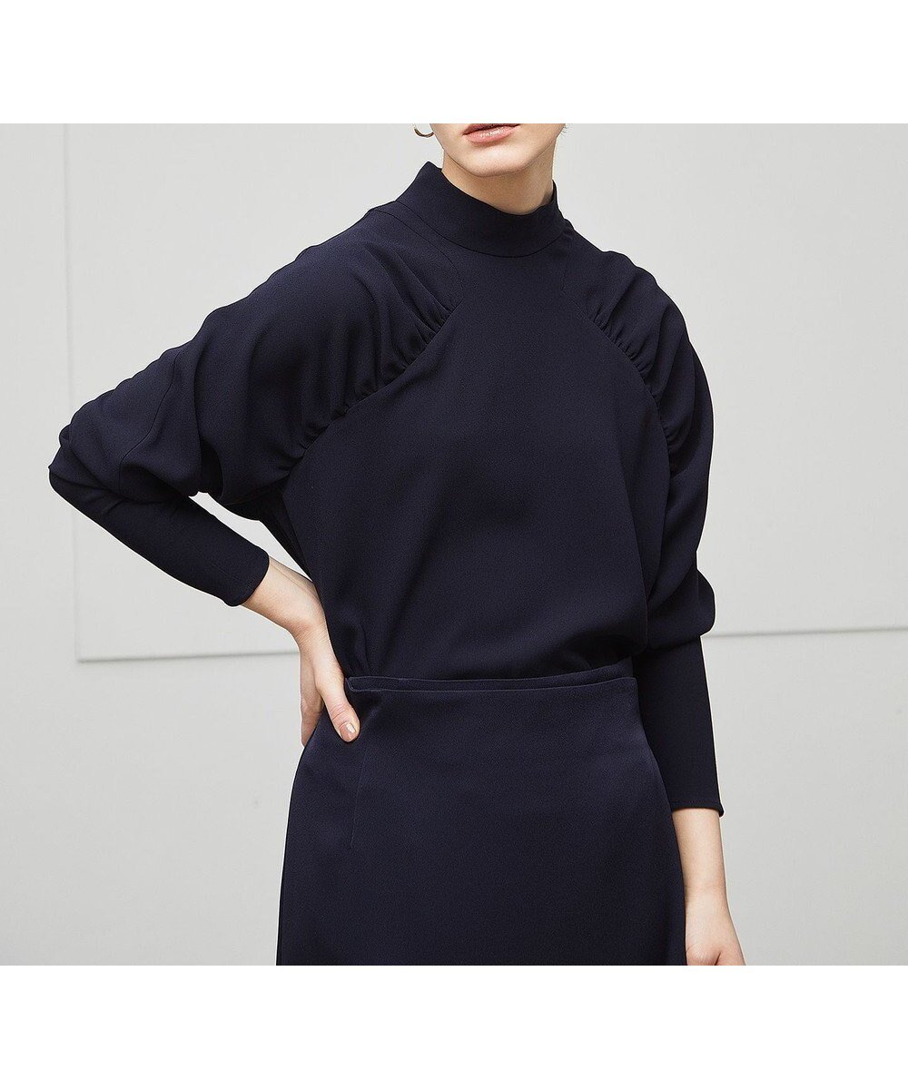 【ベイジ,/BEIGE,】の【洗える・GISELe 12月号掲載】FLEUR / ギャザーブラウス インテリア・キッズ・メンズ・レディースファッション・服の通販 founy(ファニー) 　雑誌掲載アイテム　Magazine Picks & Fashion Features　ファッション雑誌　Fashion Magazines　ジゼル　GISELe　ファッション　Fashion　レディースファッション　Fashion for Women　トップス・カットソー　Cut & Sew Tops　シャツ・ブラウス・オフィスカジュアル　Elegant Blouses & Button-Ups　洗える　Machine Washable　ギャザー　Gathered, Ruffled　12月号　December Issue　サテン　Satin, Glossy Fabric　セットアップ　Set-Up, Coordinated Outfit　雑誌　Magazine, Fashion Magazine　とろみ　Fluid, Flowy Fabric　人気　Popular, Best Seller　フォルム　Silhouette, Form　モックネック　Mock Neck, Short Turtleneck　ロング　Long, Long-Length　A/W・秋冬　Autumn/Winter　S/S・春夏　SS, Spring/Summer, Warm Season　夏　Summer　エレガント 上品　Elegant　Navy|ID: prp329100004656886 ipo3291000000033685660