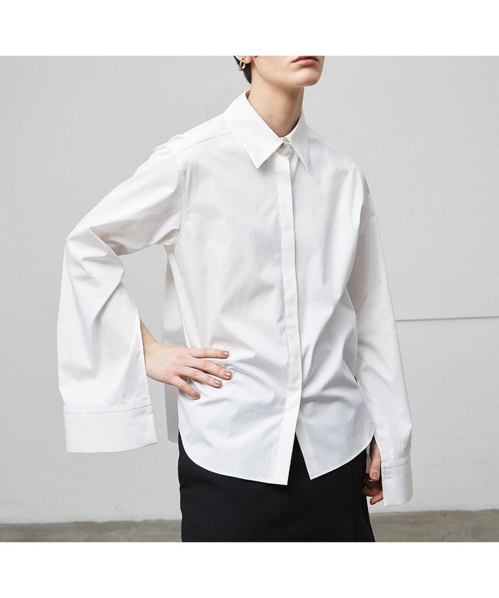 【ベイジ,/BEIGE,】の【洗える】BICON / ドレスシャツ インテリア・キッズ・メンズ・レディースファッション・服の通販 founy(ファニー) https://founy.com/ ファッション Fashion レディースファッション Fashion for Women トップス・カットソー Cut & Sew Tops シャツ・ブラウス・オフィスカジュアル Elegant Blouses & Button-Ups ワンピース Dresses フォーマル・パーティードレス・結婚式用ドレス Elegant & Casual Dresses オイル Body Oil カフス Cuff Design ショルダー Shoulder, Shoulder Strap ジャケット Jacket, Outerwear スタイリッシュ Stylish, Fashionable スリット Slit, Slit Detail ドレス Dress, One-Piece ドロップ Drop Shoulder, Dropped Style ブロード Broadcloth, Fine Cotton リラックス Relax, Relaxed Fit エレガント 上品 Elegant ビジネス 仕事 通勤 Business / Work / Commuting 夏 Summer S/S・春夏 SS, Spring/Summer, Warm Season 洗える Machine Washable A/W・秋冬 Autumn/Winter |ID: prp329100004656907 ipo3291000000033685884