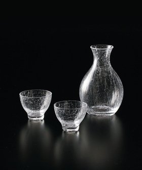 【たち吉/TACHIKICHI】の【たち吉】雪あかり 冷酒揃〈徳利1本・盃2個〉 人気、トレンドファッション・服の通販 founy(ファニー) ファッション Fashion レディースファッション Fashion for Women ガラス Glass, Glassware クリスタル Crystal, Swarovski エレガント 上品 Elegant |ID:prp329100004656947