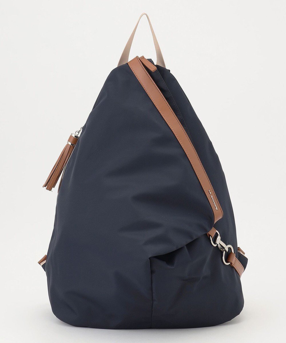 【ラ バガジェリー/LA BAGAGERIE】のトライアングルリュックサック インテリア・キッズ・メンズ・レディースファッション・服の通販 founy(ファニー) ファッション Fashion レディースファッション Fashion for Women バッグ Bags シンプル Simple, Minimal スマート Smart, Elegant タッセル Tassel, Fringe トライアングル Triangle, Triangular Shape ポケット Pocket, Pocket Detail リュック Backpack, Rucksack ネイビー|ID: prp329100004657001 ipo3291000000034876107