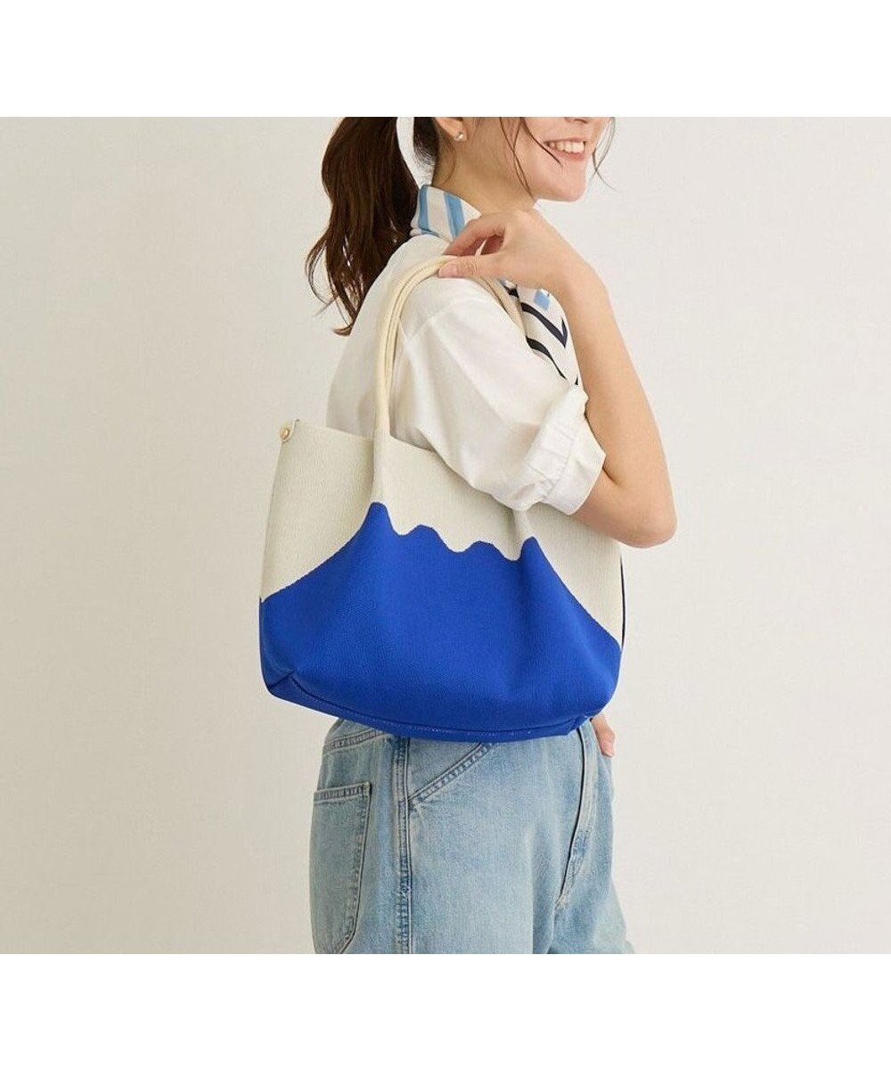 【ルートート/ROOTOTE】の2487【手洗い可能】LT.デリ.ルフル.フジ-A 人気、トレンドファッション・服の通販 founy(ファニー) 　ファッション　Fashion　レディースファッション　Fashion for Women　バッグ　Bags　洗える　Machine Washable　カメラ　Camera Accessories　シンプル　Simple, Minimal　スマホ　Smartphone, Mobile Device　財布　Wallet, Purse　パターン　Pattern, Design Print　ポケット　Pocket, Pocket Detail　ポーチ　Pouch, Small Case　新作・新入荷　New Arrivals / New In　 other-1|ID: prp329100004657050 ipo3291000000034251719