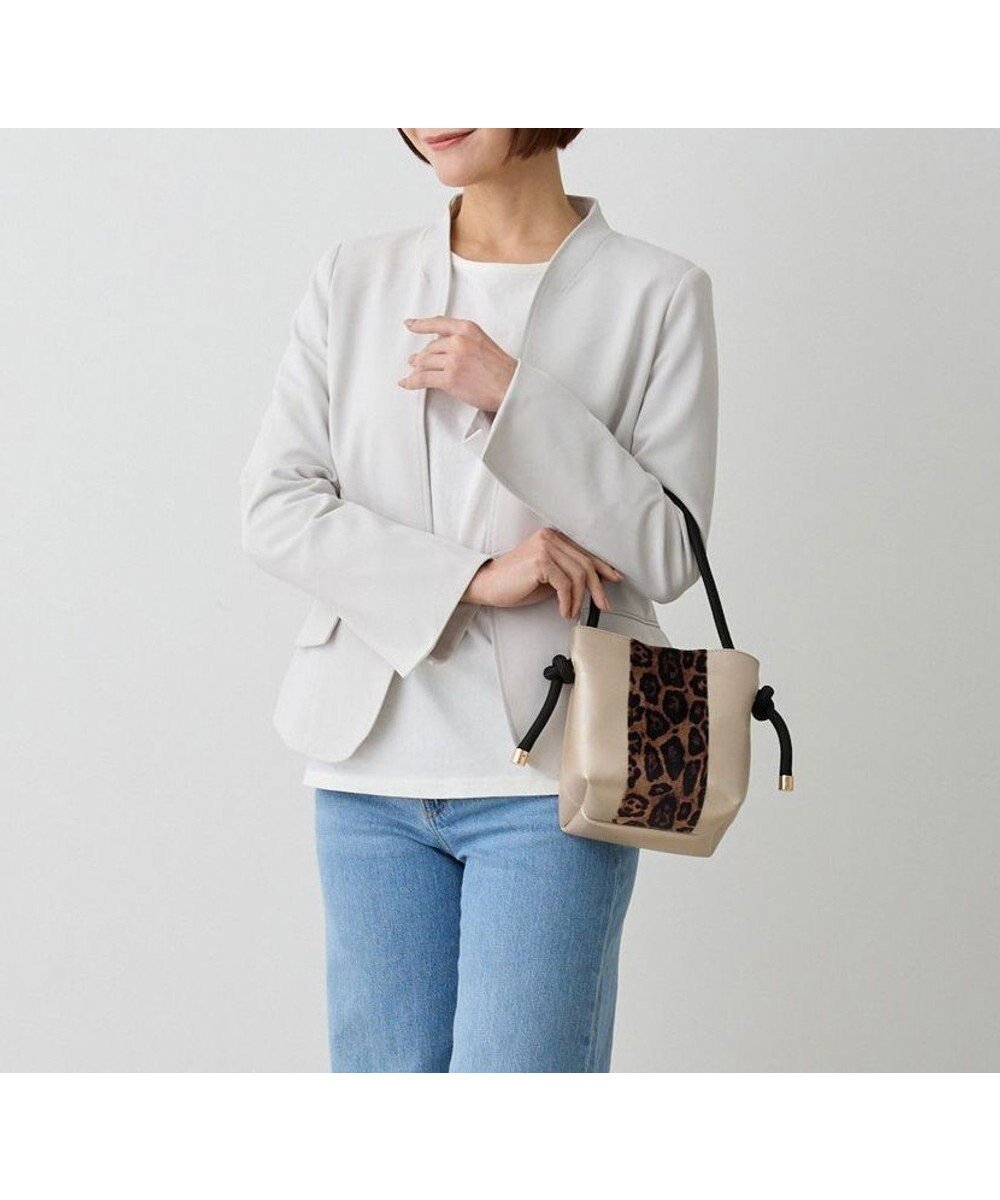 【ルートート/ROOTOTE】の0657【直営店限定 ミニショルダー】ベビールー.ファット-ロープ-A インテリア・キッズ・メンズ・レディースファッション・服の通販 founy(ファニー) 　ファッション　Fashion　レディースファッション　Fashion for Women　バッグ　Bags　アクセサリー　Fashion Accessories　カメラ　Camera Accessories　ショルダー　Shoulder, Shoulder Strap　センター　Center, Center Line　ハンカチ　Handkerchief, Hanky　ヒョウ　Leopard, Animal Print　フェイクレザー　Faux Leather, PU Leather　ベビー　Baby, Babywear　ポケット　Pocket, Pocket Detail　ポーチ　Pouch, Small Case　エレガント 上品　Elegant　ギフト プレゼント　Gift / Present　01:シャンパン|ID: prp329100004657105 ipo3291000000034252778